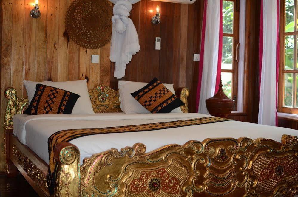 Golden Lotus Inle Hotel Nyaung Shwe Exterior foto