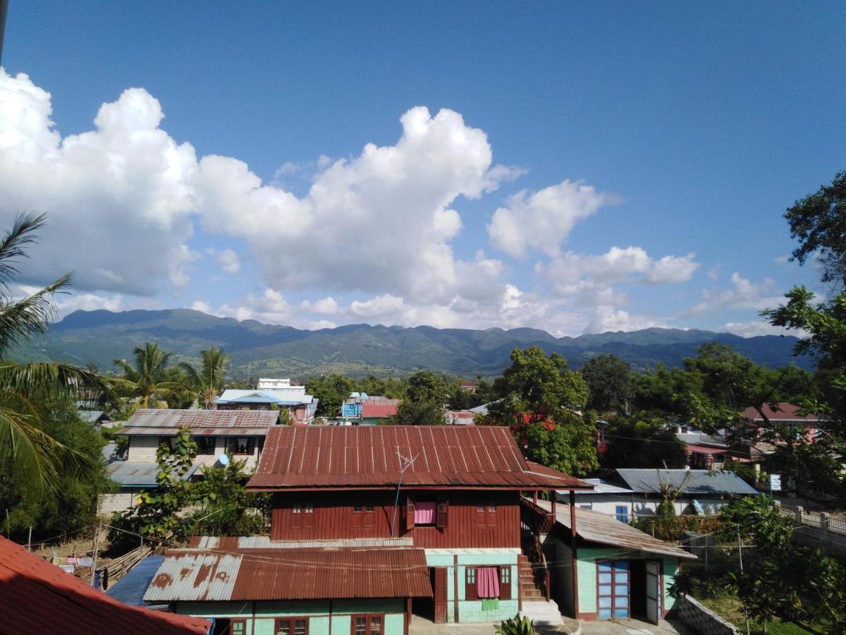 Golden Lotus Inle Hotel Nyaung Shwe Exterior foto